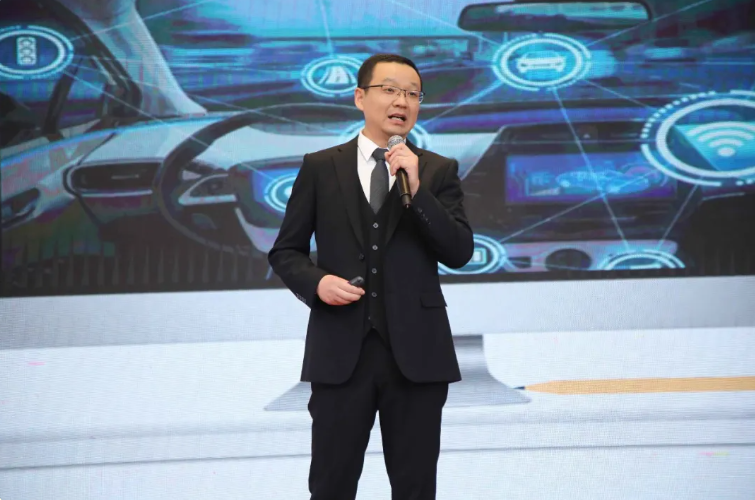 厚积薄发 行稳致远 | 领科汇智2025年会盛典圆满举行(图1)