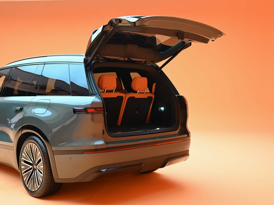 领科汇智为上汽大众新旗舰ID.ERA 9X添翼增彩(图4)